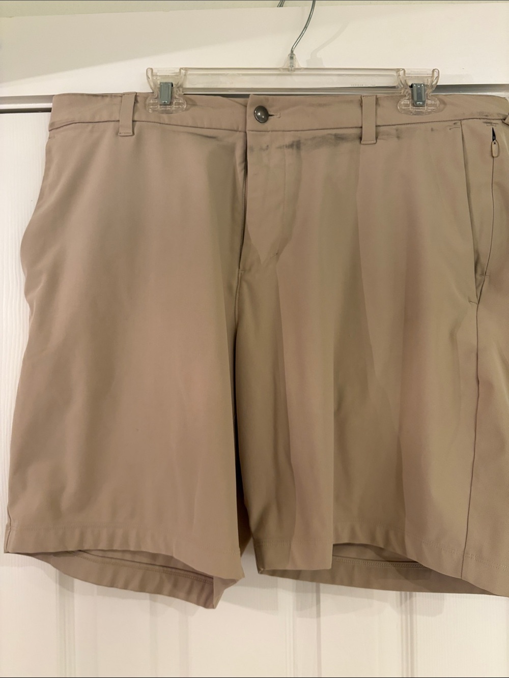 Men's Beige Lululemon Performance Golf Shorts